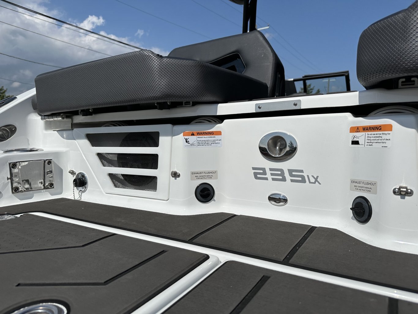 2026 SCARAB 235 LX WAKE