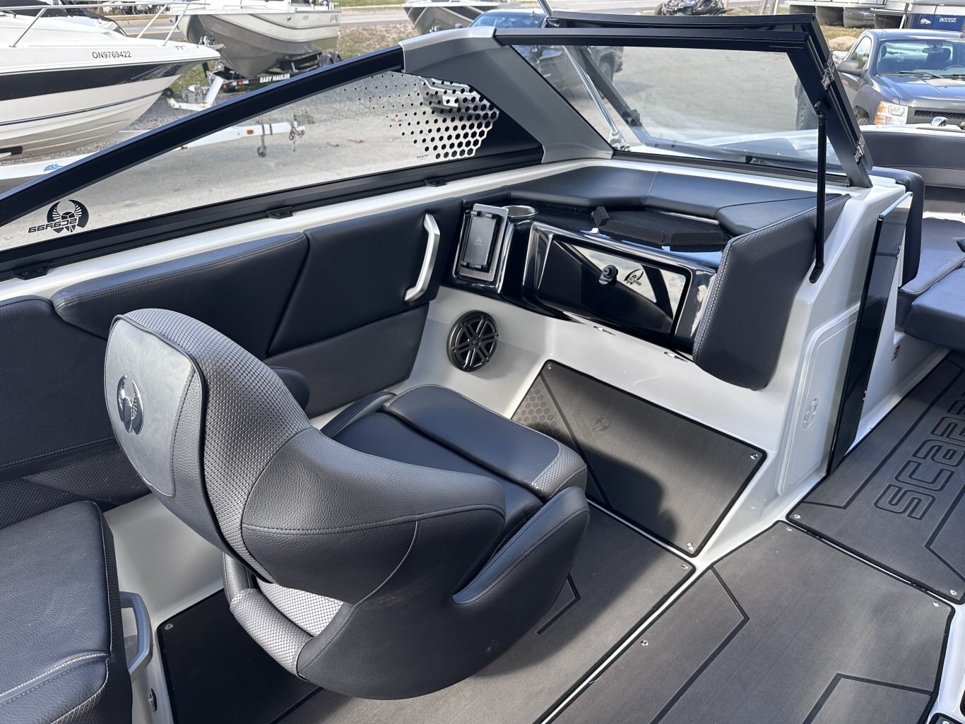 2026 SCARAB 235 LX WAKE