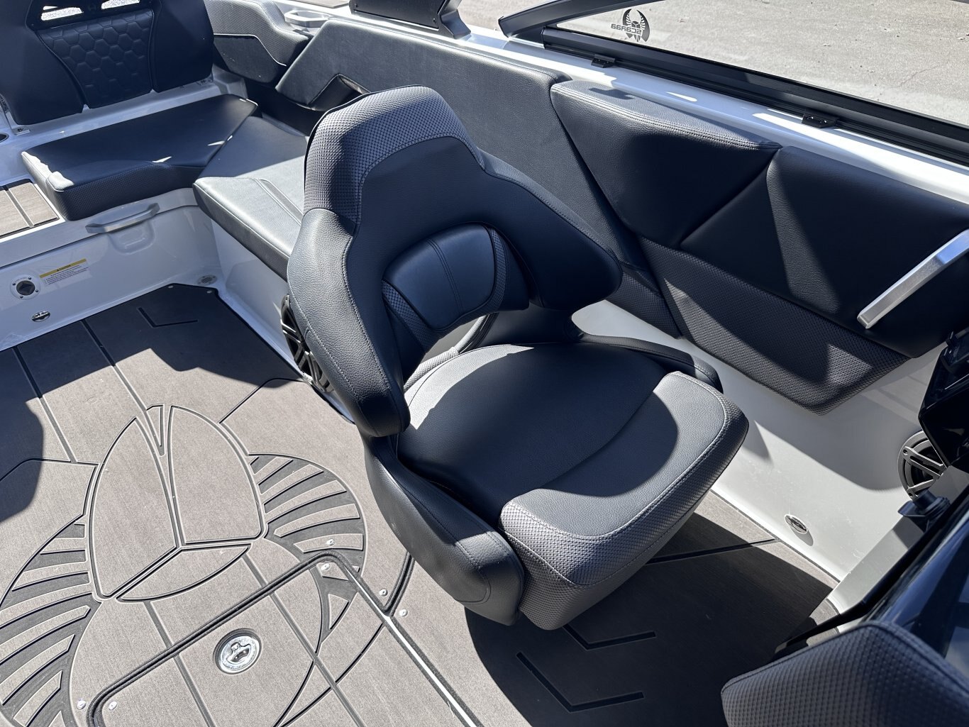 2026 SCARAB 235 LX WAKE