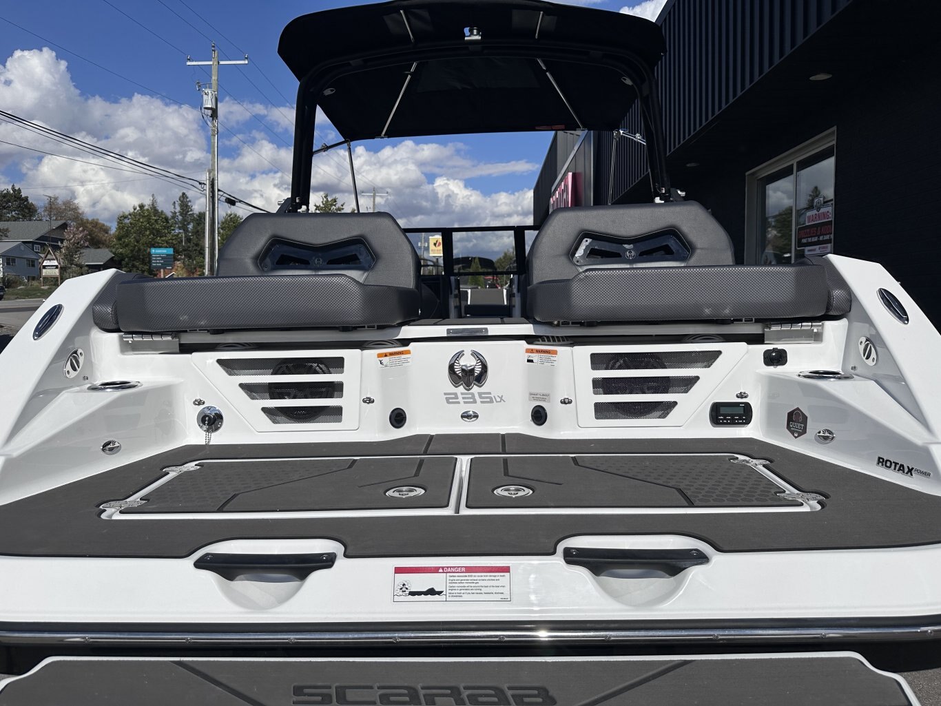 2026 SCARAB 235 LX WAKE