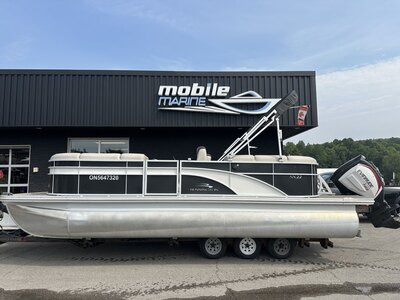 2017 BENNINGTON 22SSRX TRITOON