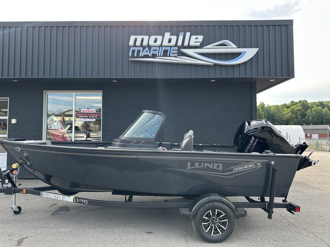 2026 LUND REBEL 1650 XL SPORT MERCURY 90ELPT