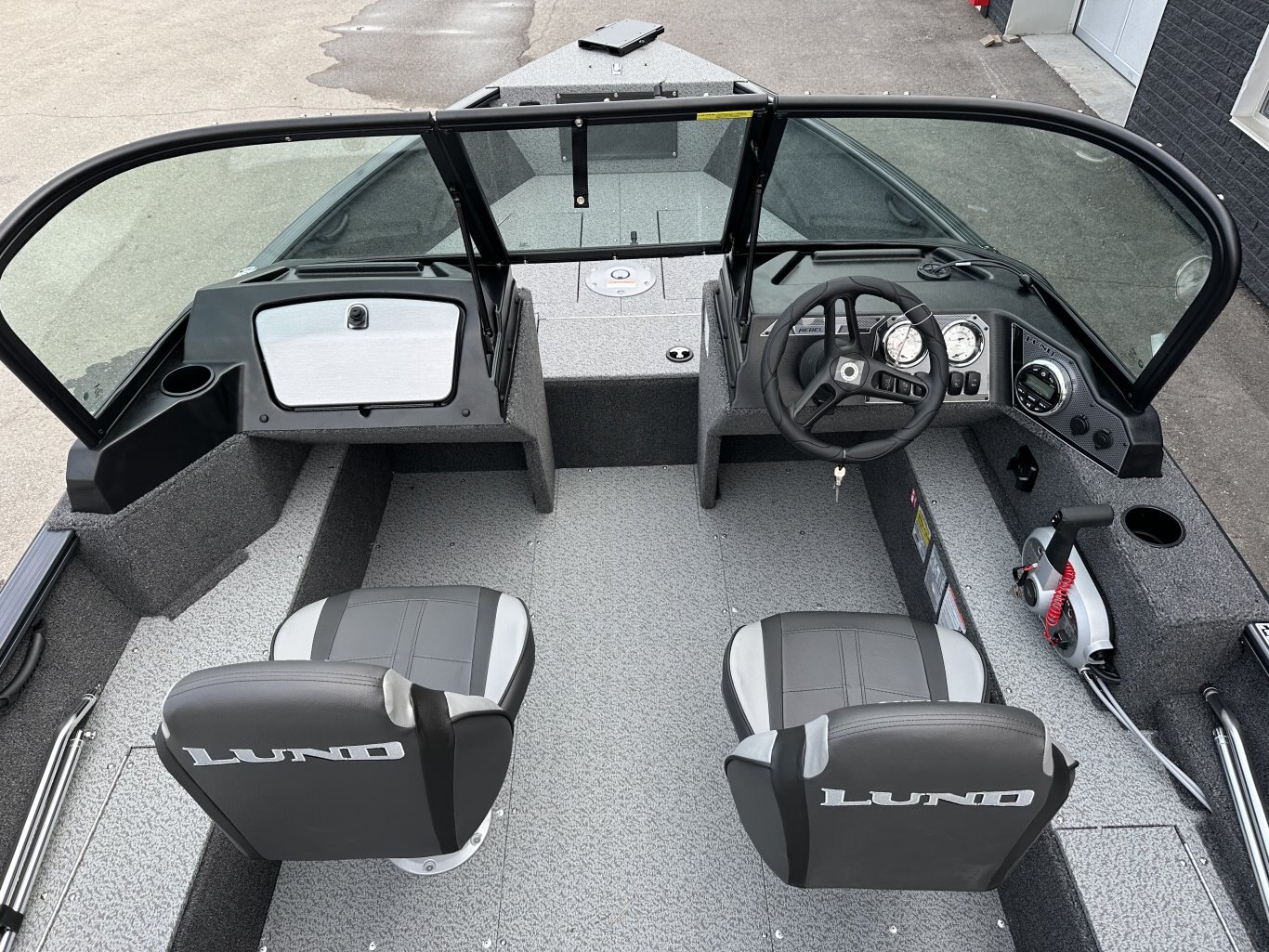 2026 LUND REBEL 1650 XL SPORT MERCURY 90ELPT