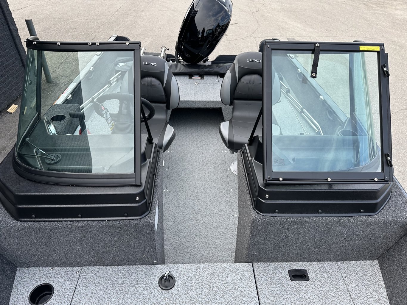 2026 LUND REBEL 1650 XL SPORT MERCURY 90ELPT