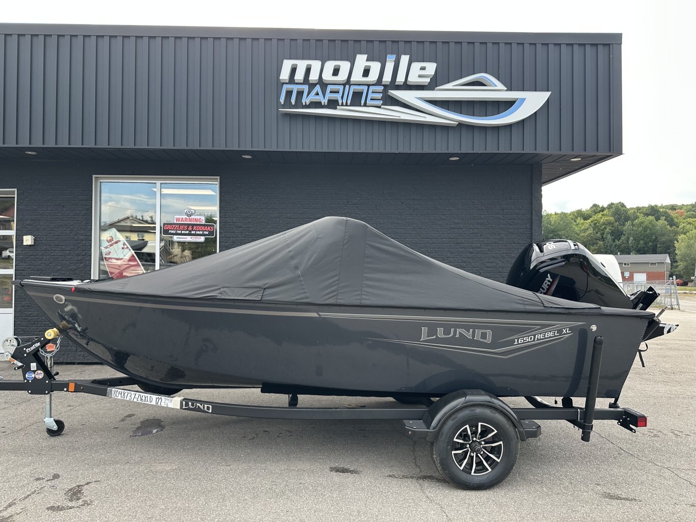 2026 LUND REBEL 1650 XL SPORT MERCURY 90ELPT