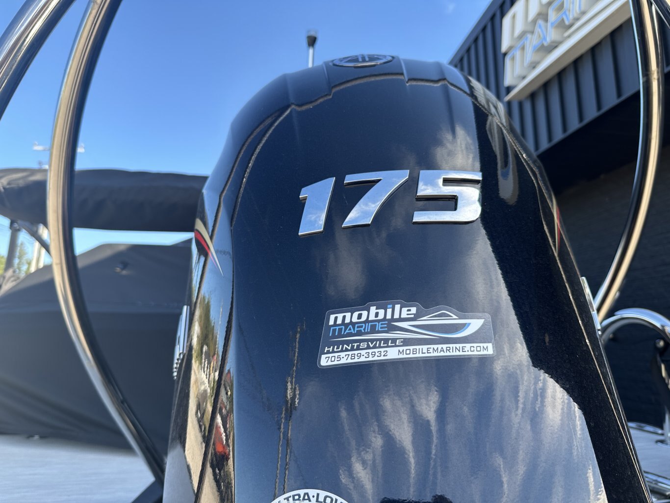 2025 BENNINGTON 22MSBSE YAMAHA VMAX SHO 175