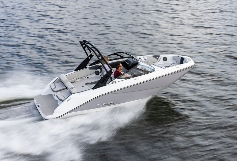 2026 Scarab 195 SE Pearl Gray