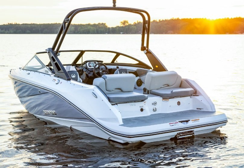 2026 Scarab 195 SE Pearl Gray