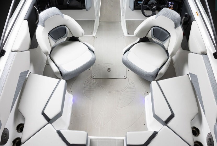 2026 Scarab 210 SE Pearl Gray