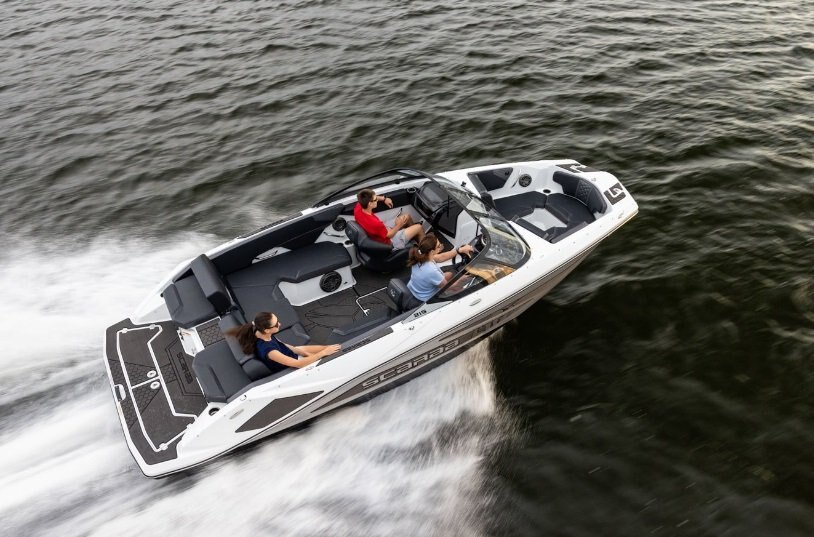 2026 Scarab 215 LX WAKE Black/Crimson Red