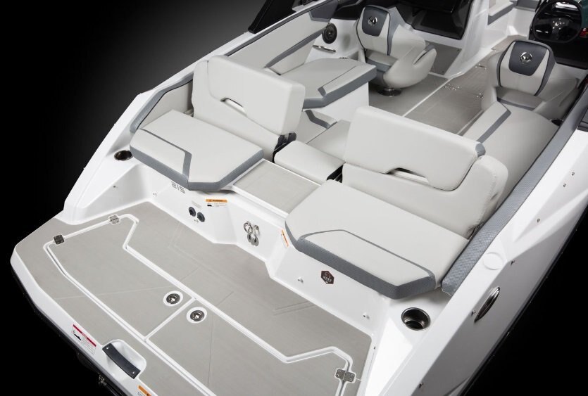 2026 Scarab 215 SE Pearl Gray