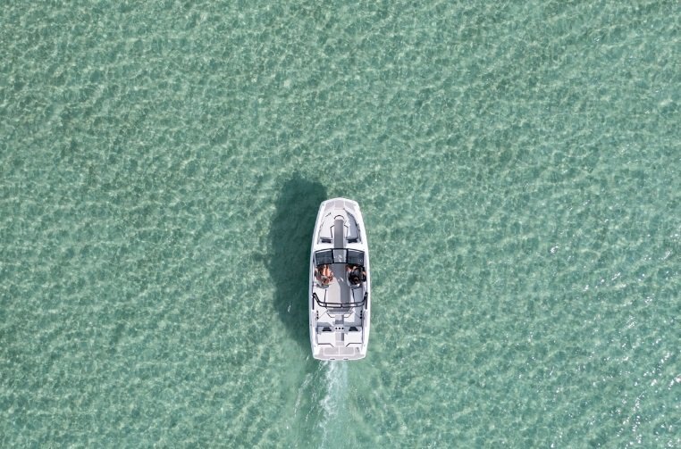 2026 Scarab 235 SE Pearl Gray