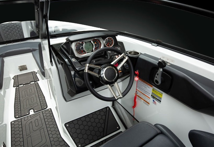 2026 Scarab 255 LX WAKE Black/Crimson Red