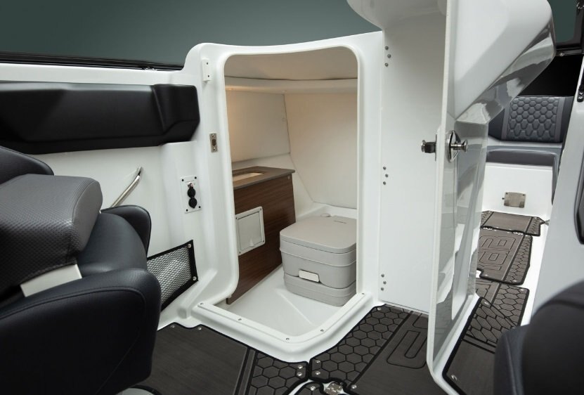 2026 Scarab 255 LX Black/Afterburner Orange