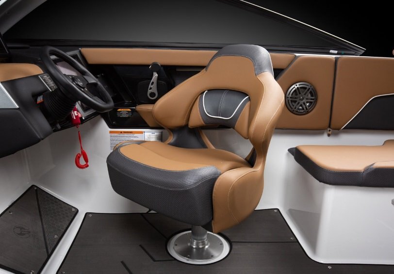 2026 Scarab 285 LX WAKE Black/Pearl Gray