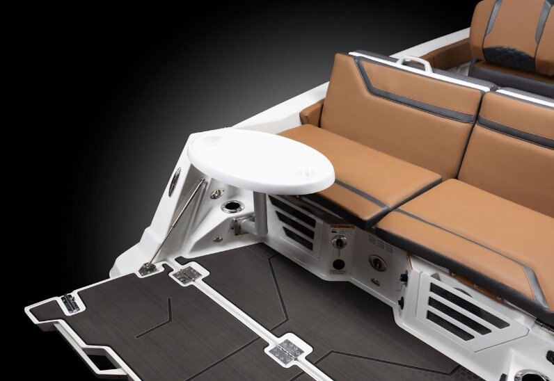 2026 Scarab 235 Open LX WAKE Black/Velocity White