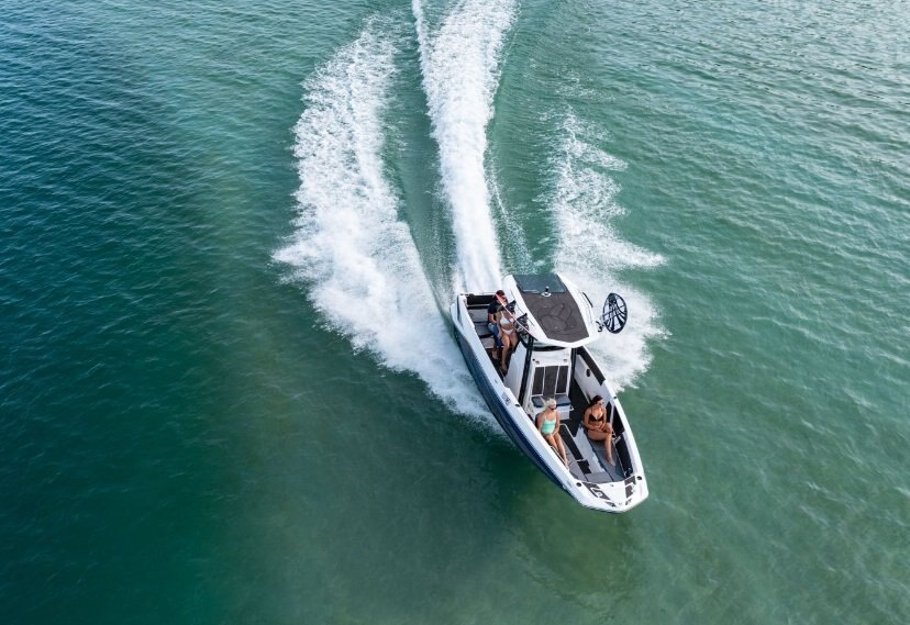 2026 Scarab 255 Open LX WAKE Black/Pearl Gray