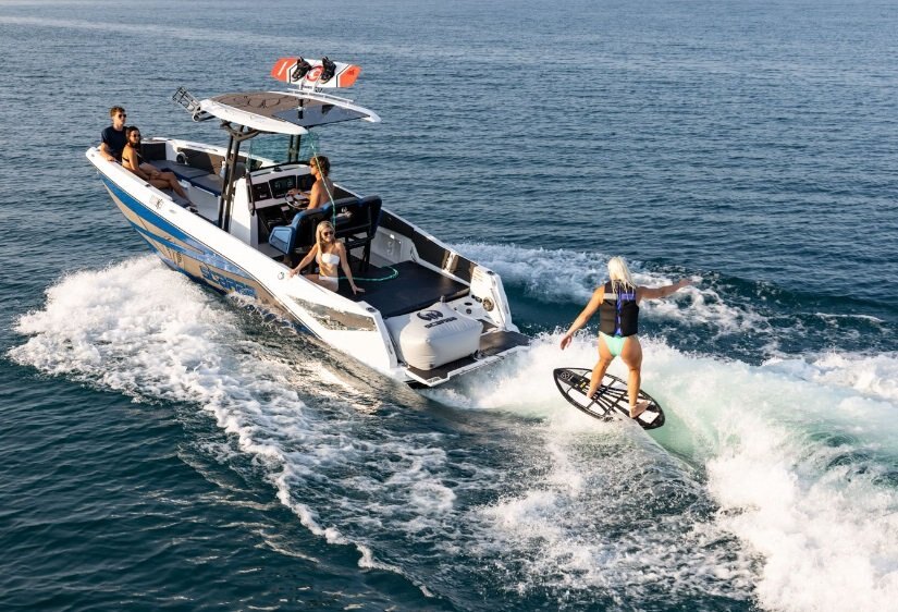 2026 Scarab 255 Open LX WAKE Black/Pearl Gray