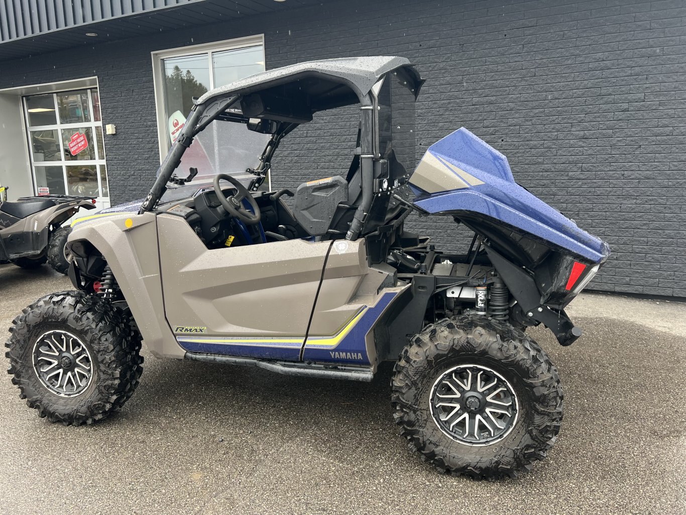 2023 YAMAHA RMAX 2 SE