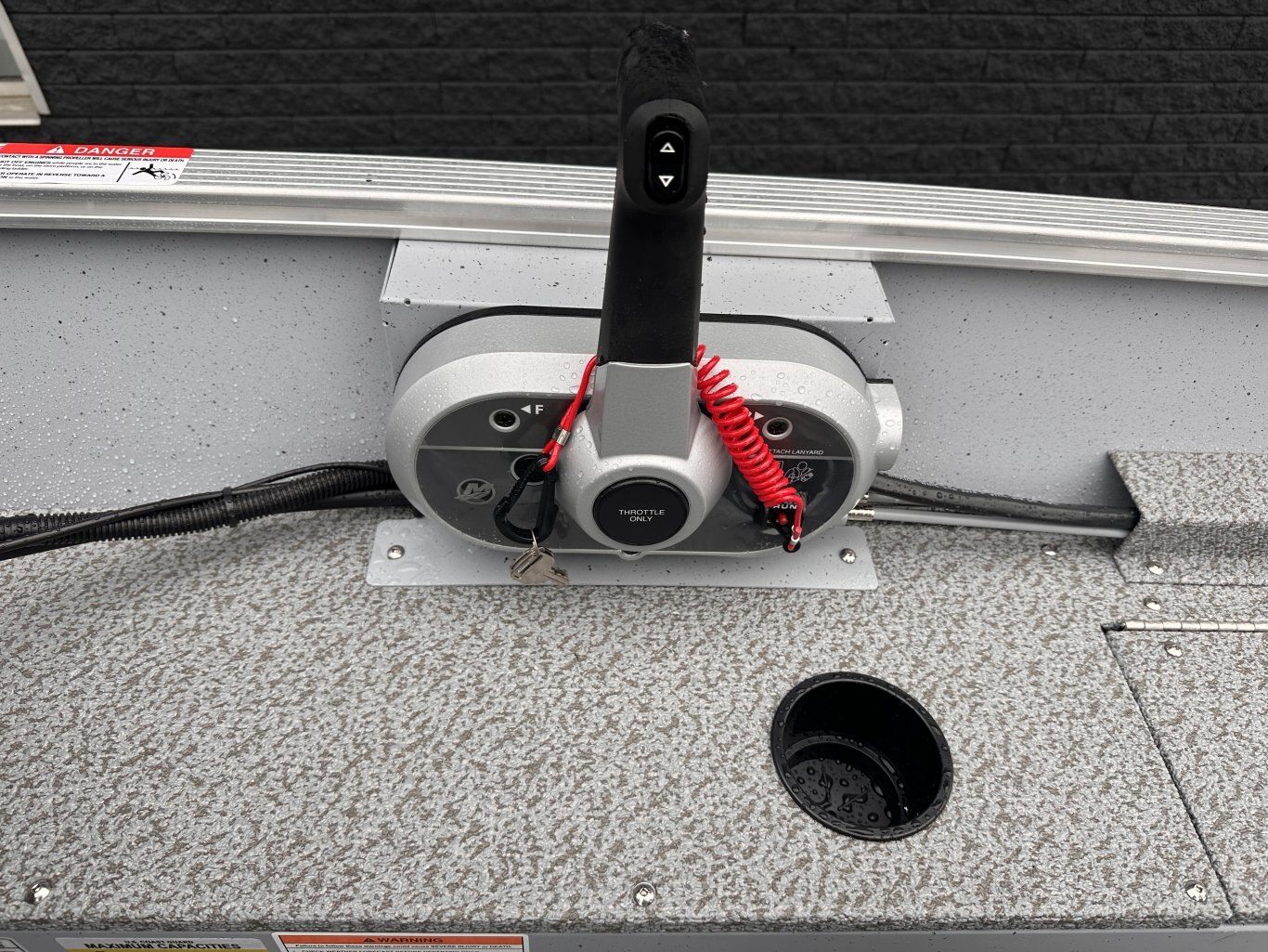 2026 Lund 1600 Fury SS MERCURY 30ELPT