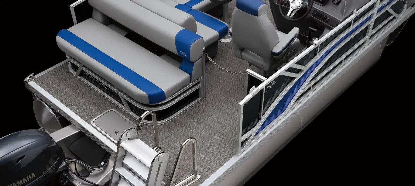 2026 Bennington S Line 22 S STERN RADIUS QUAD BENCH