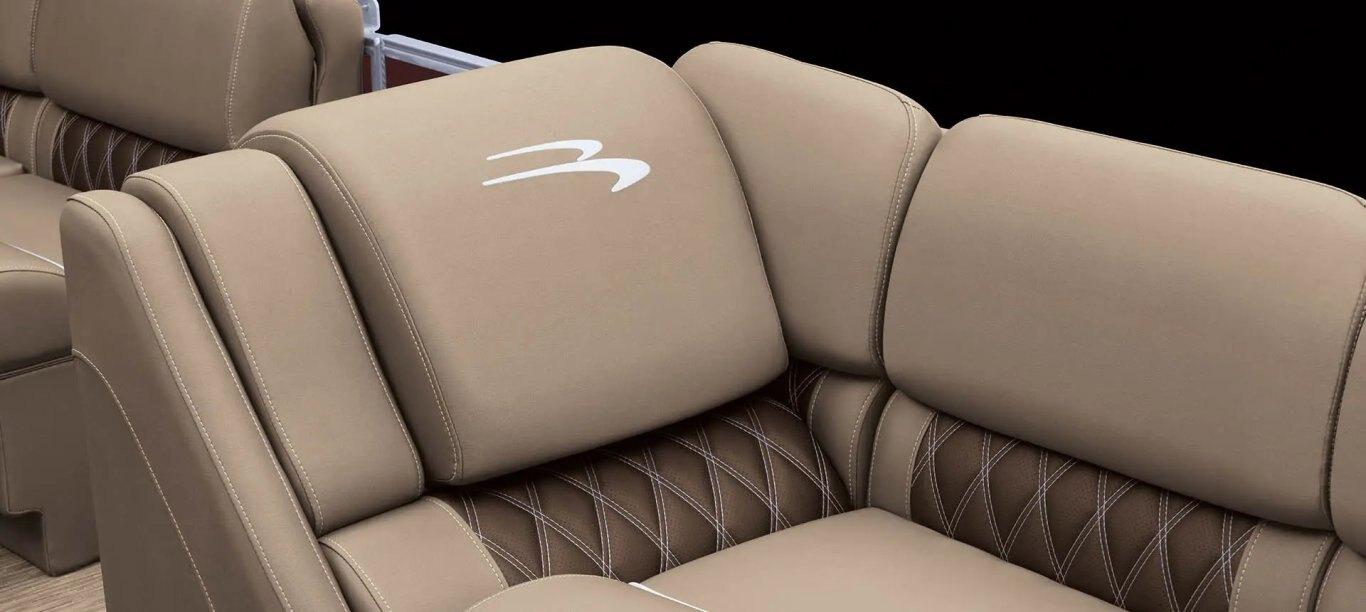 2026 Bennington R Line 27 R SWINGBACK