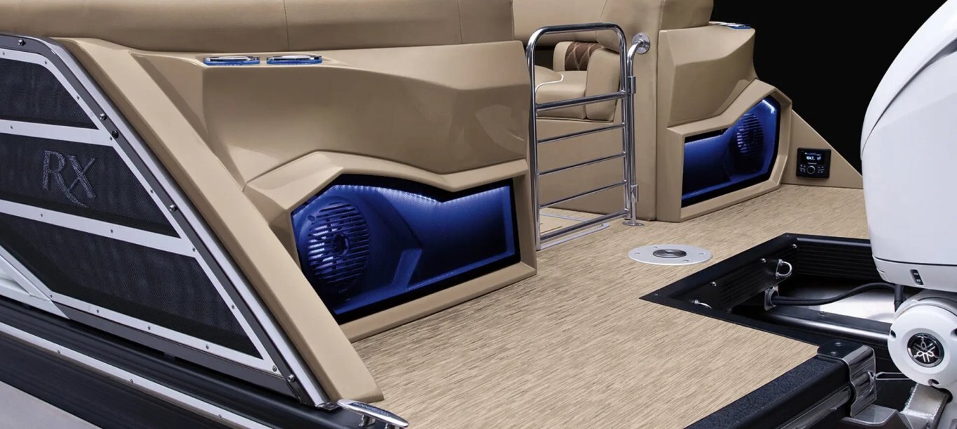 2026 Bennington RX Sport Line 25 RX Fastback Quad Bench