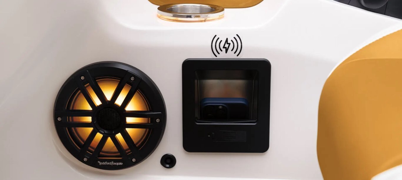 2026 Bennington RX Sport Line 27 RX Swingback