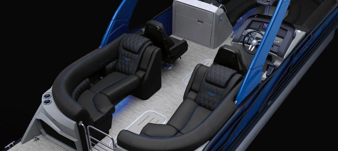 2026 Bennington R Bowrider Line 25 RT Fastback Quad Bench