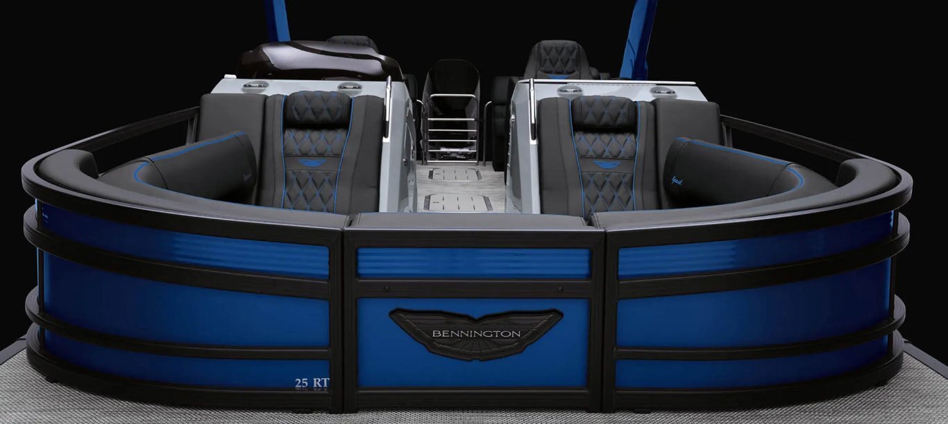 2026 Bennington R Bowrider Line 25 RT Swingback