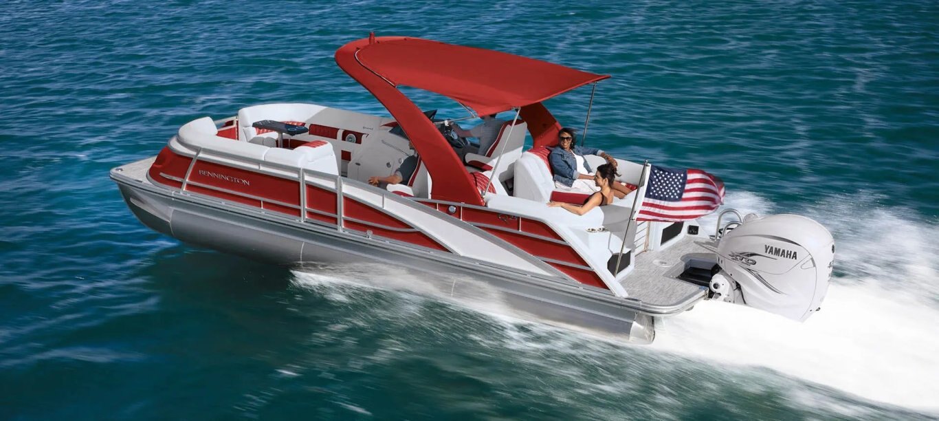 2026 Bennington Q Line 30 Q STERN RADIUS QUAD BENCH