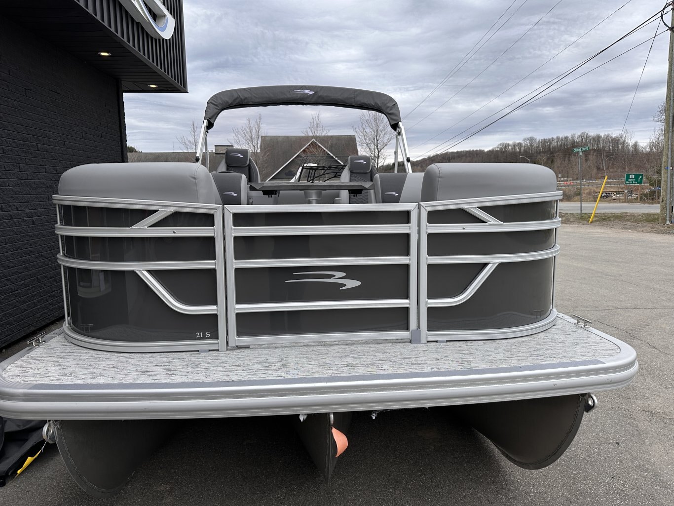2026 BENNINGTON 21SSBSE YAMAHA VF115XB
