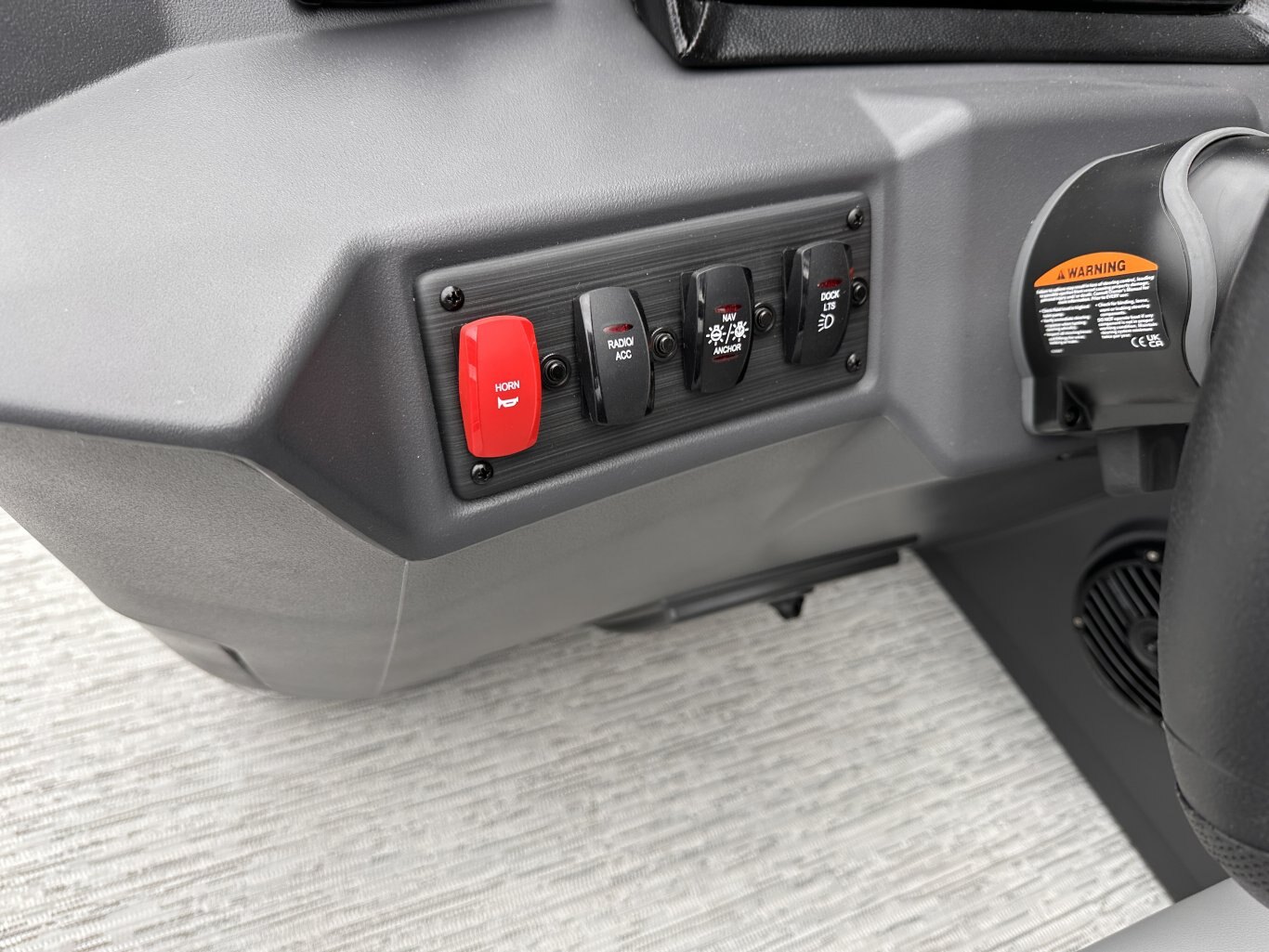 2026 BENNINGTON 21SSBSE YAMAHA VF115XB