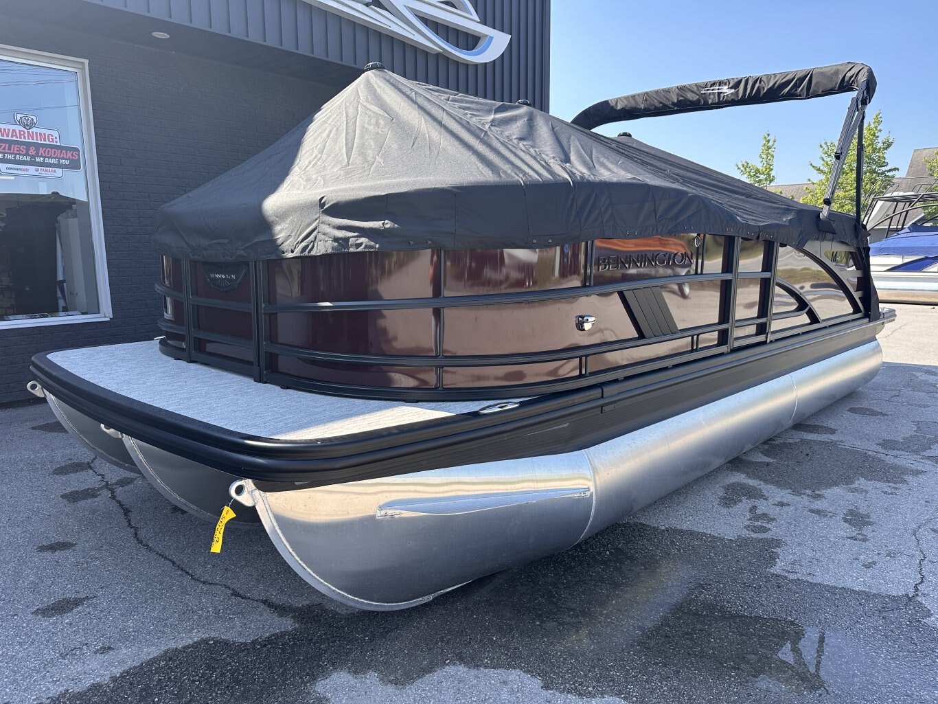 2027 Bennington 21 M CRUISE 150HP VMAX SHO