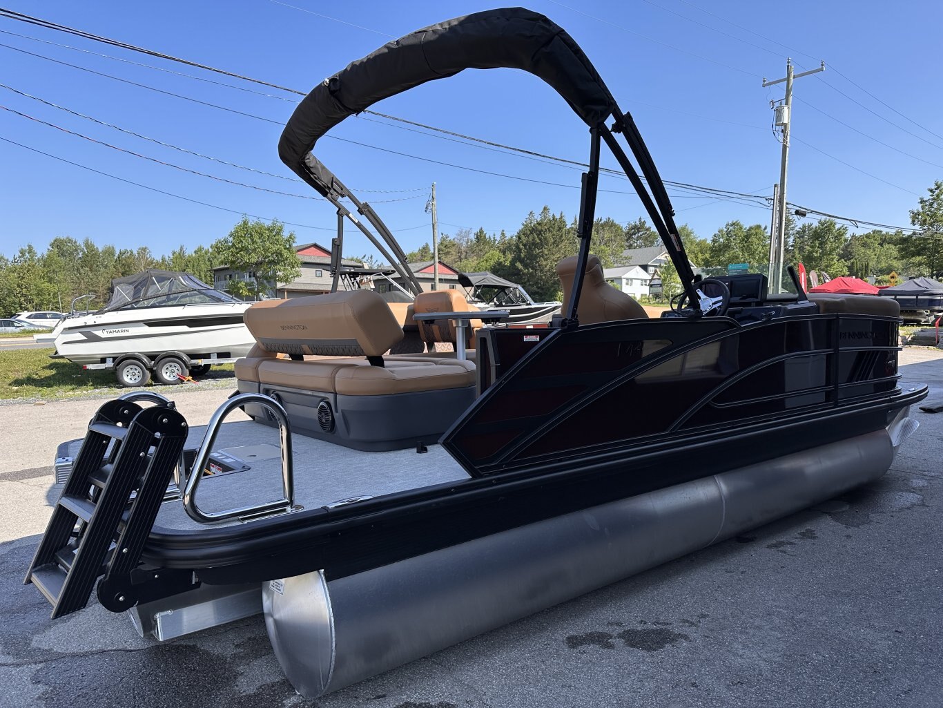 2027 Bennington 21 M CRUISE 150HP VMAX SHO