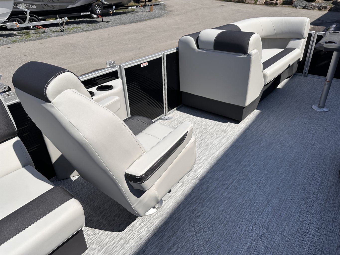 2027 Bennington S One 20 Quad Bench Yamaha F115XB
