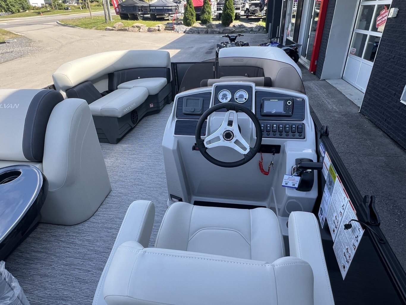2027 SYLVAN MIRAGE 818 CRS 60HP YAMAHA T60LC