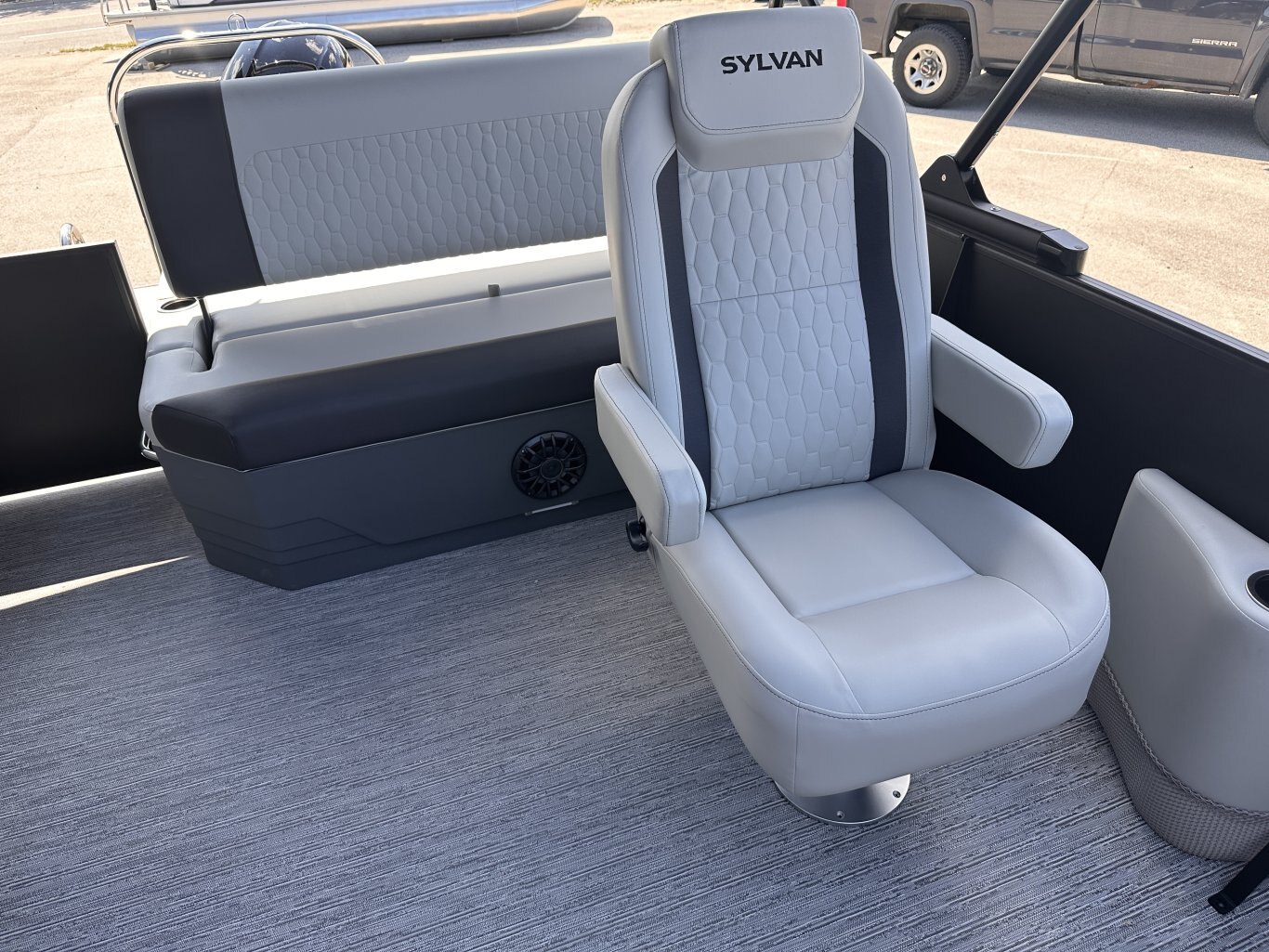 2027 SYLVAN Q 22 CLZ DH 150HP YAMAHA VF150LB