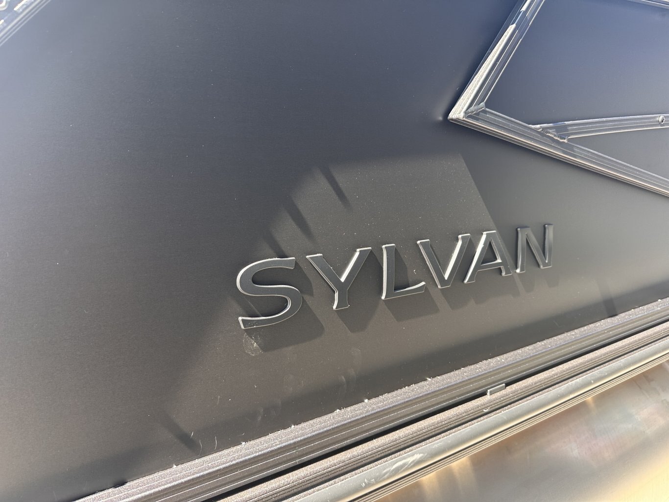 2027 SYLVAN Q 22 CLZ DH 150HP YAMAHA VF150LB