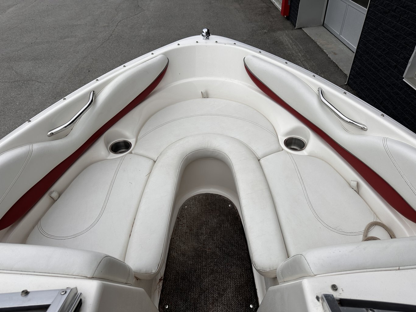 2008 Larson 18 SEI w/ 4.3L TKS Mercruiser Engine 259hrs and Trailer Incl
