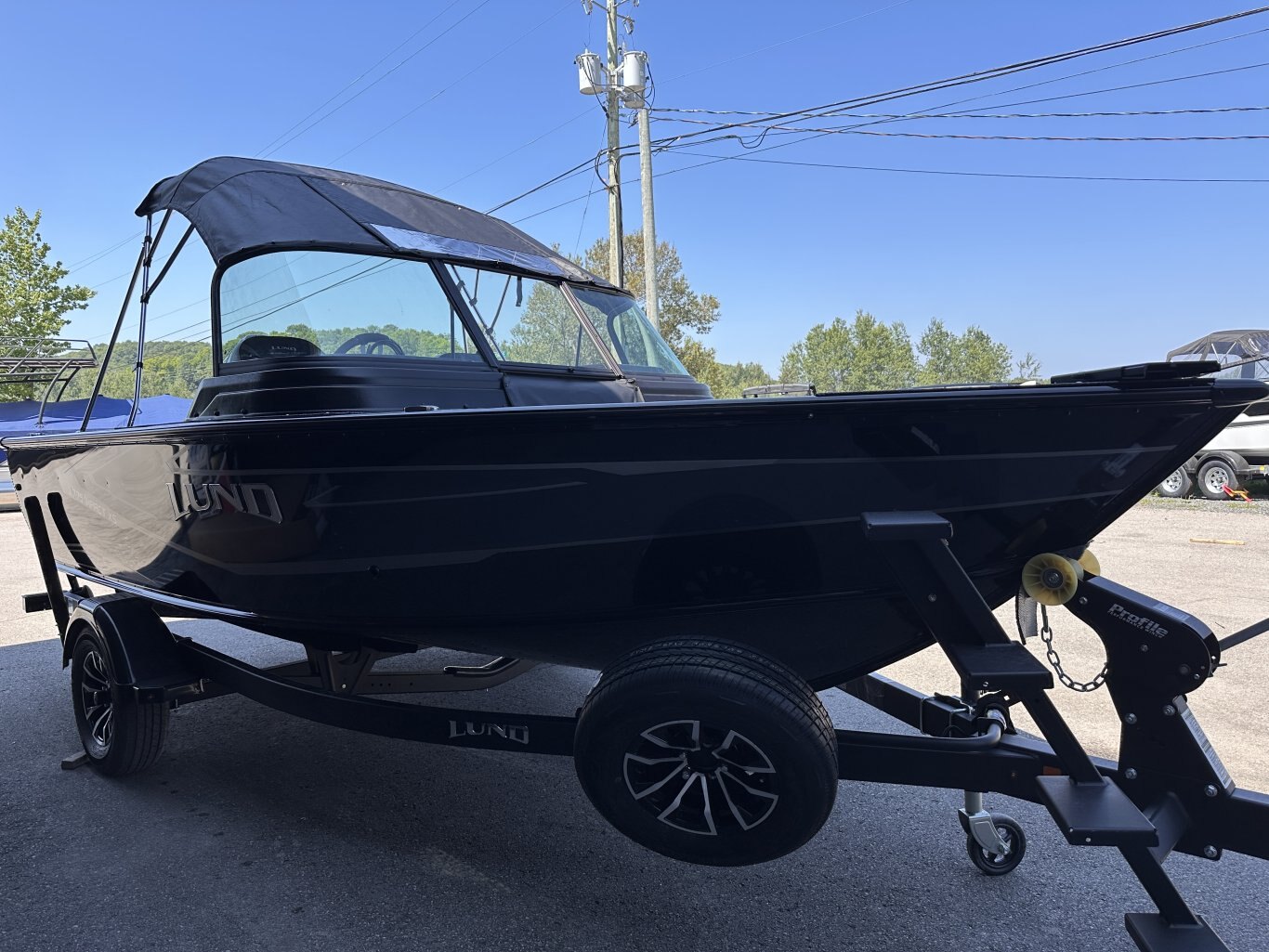 2027 1775 IMPACT XS MERCURY 115EXLPT PRO XS
