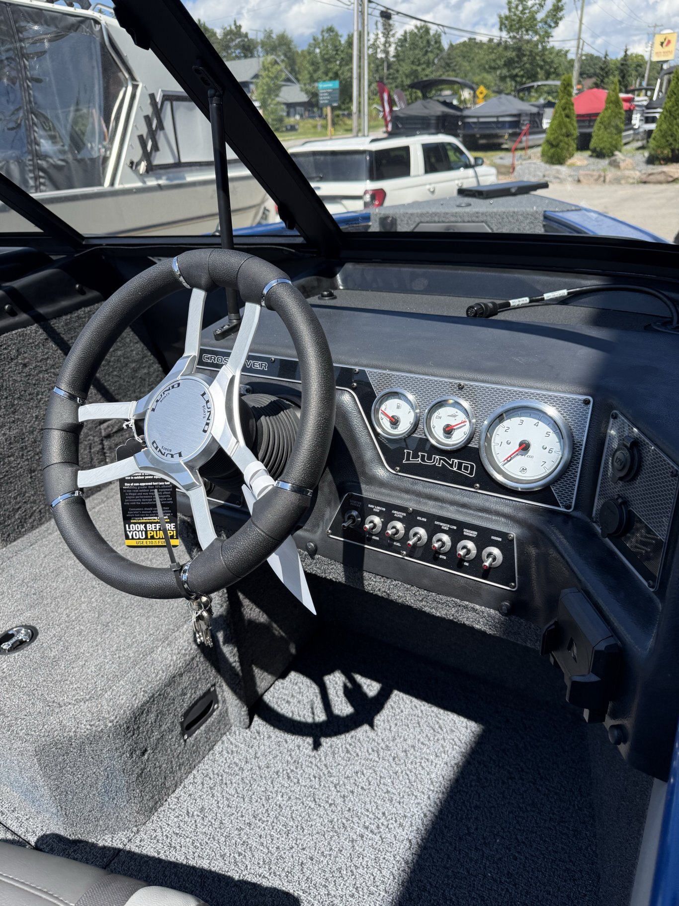 2027 Lund Crossover XS 1875 Mercury 175XL PRO XS
