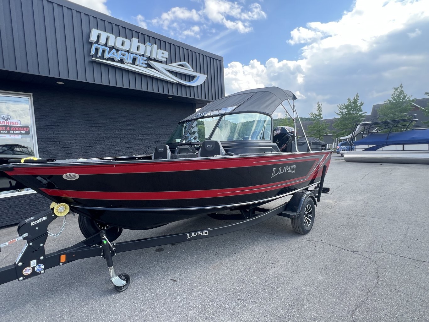 2027 1775 IMPACT XS MERCURY 115EXLPT PRO XS