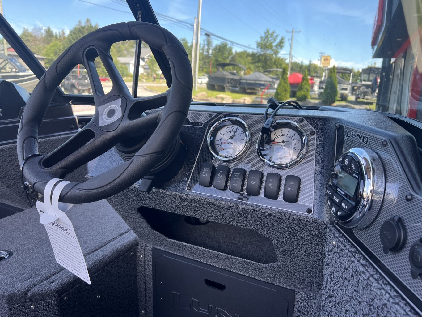 2027 LUND 1700 ADVENTURE SPORT MERCURY 90ELPT
