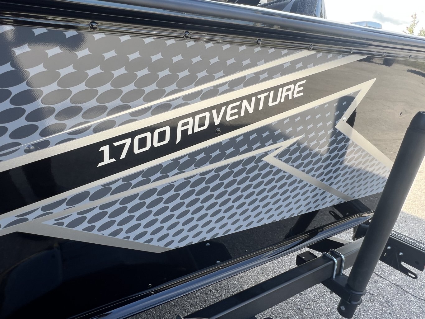 2027 LUND 1700 ADVENTURE SPORT MERCURY 90ELPT