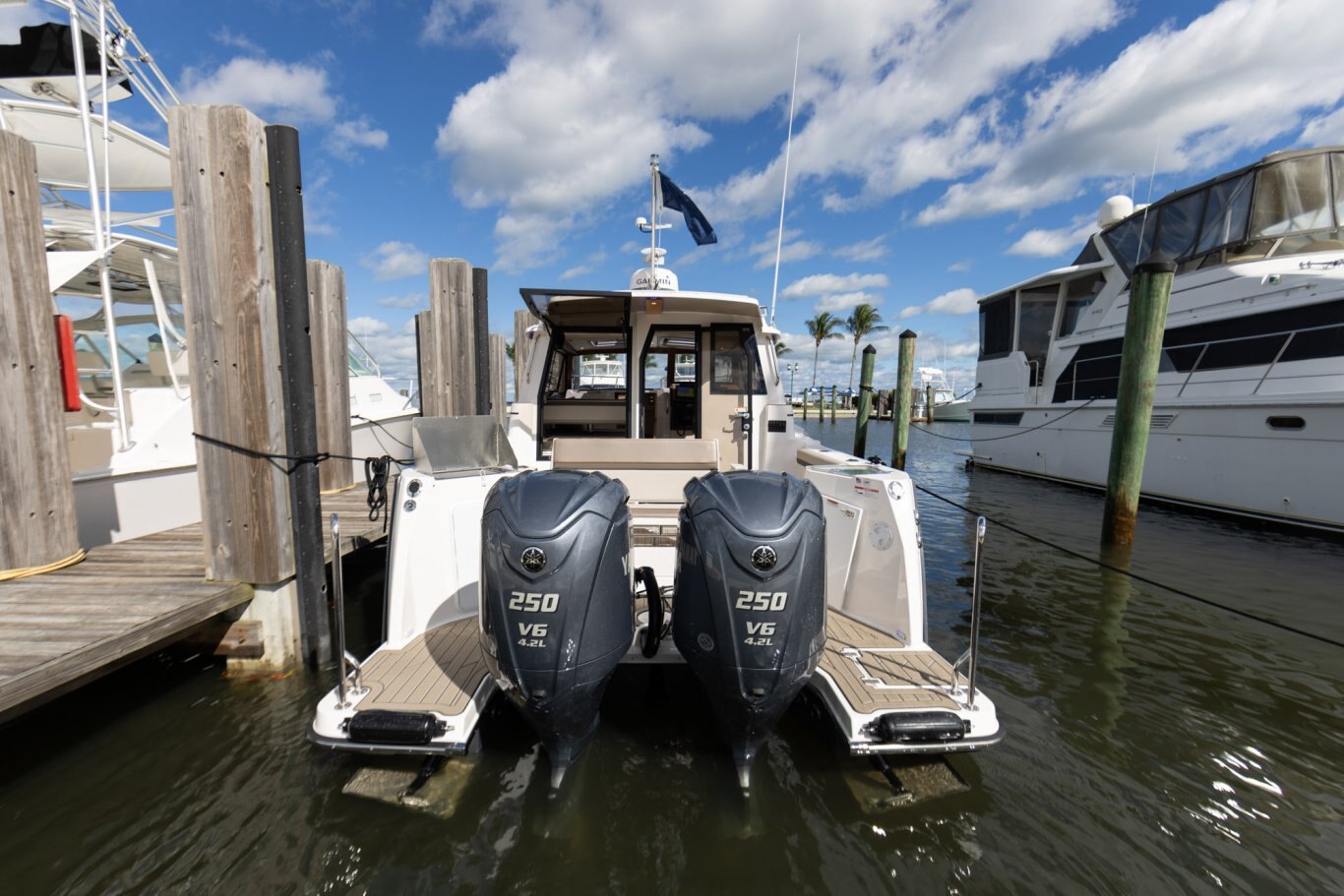 Cutwater C 288 COUPE