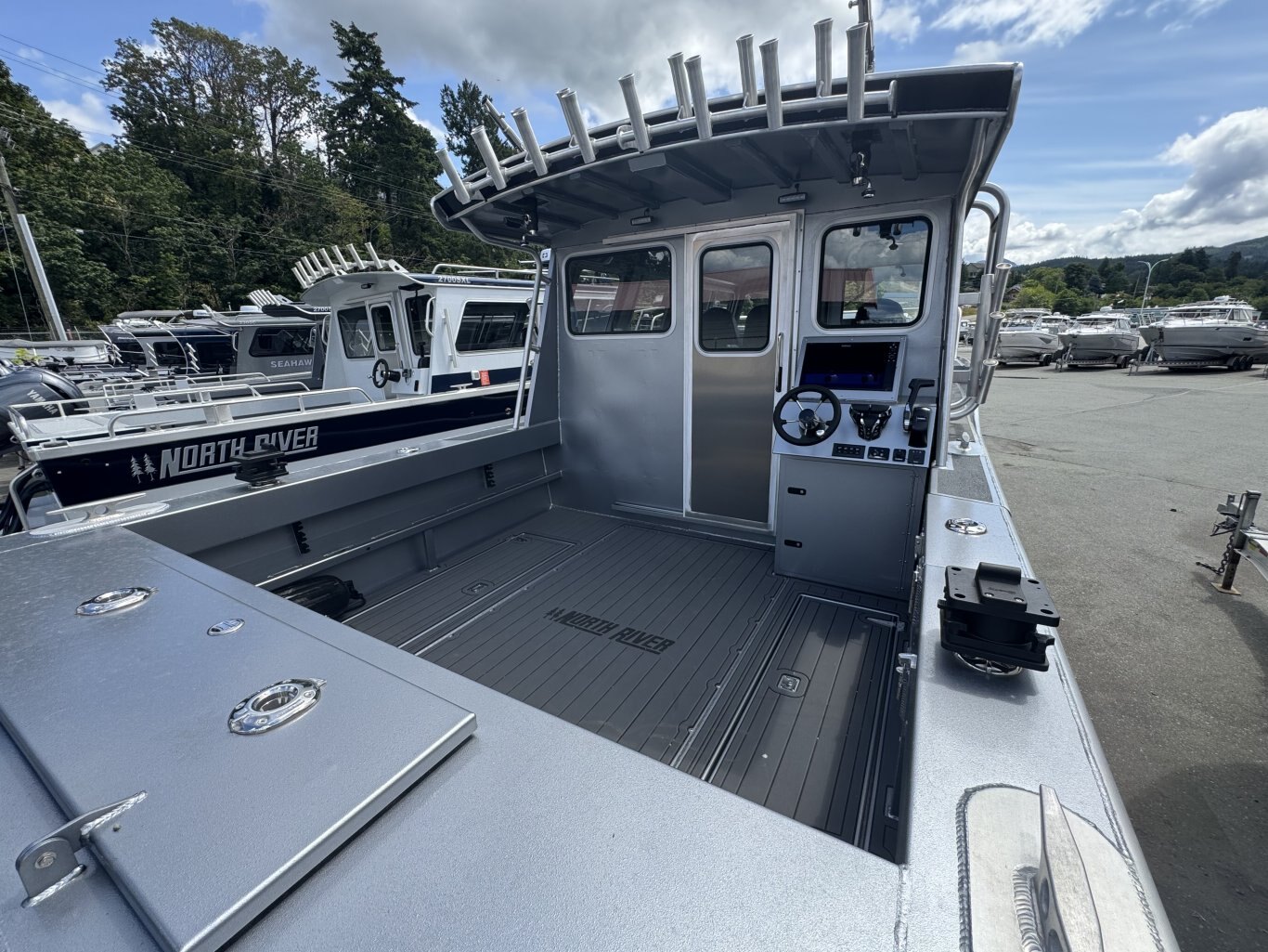 2025 North River 3000 EXL