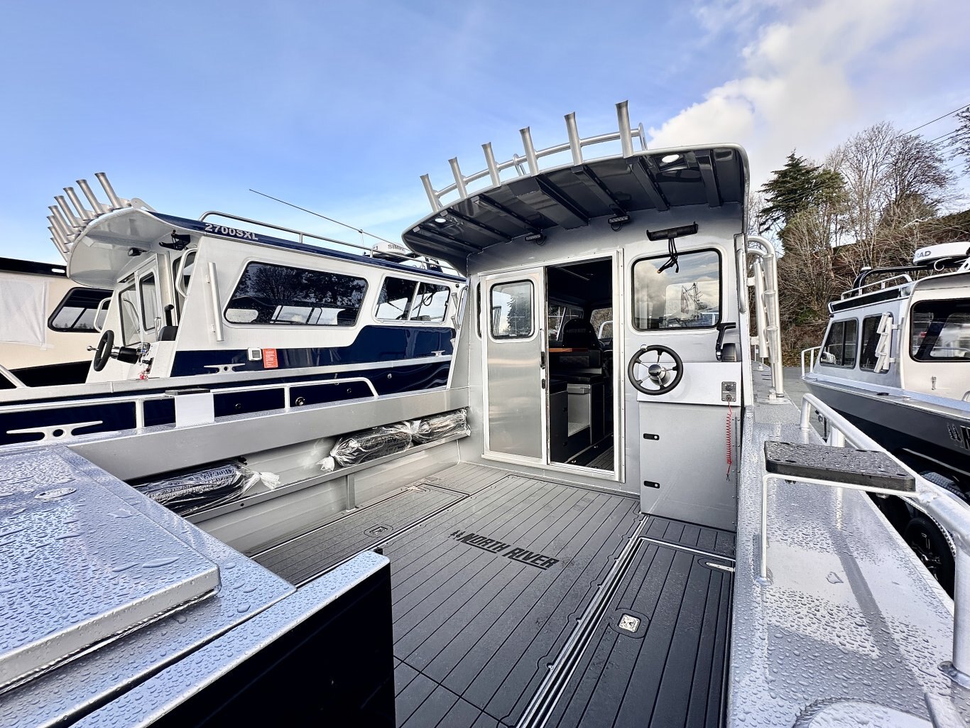 2025 North River 2700S