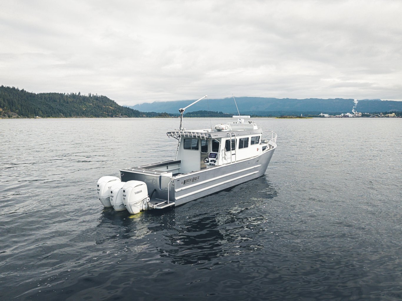 2025 North River 3700 VXL Voyager