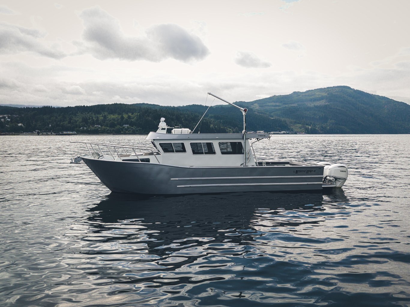 2025 North River 3700 VXL Voyager